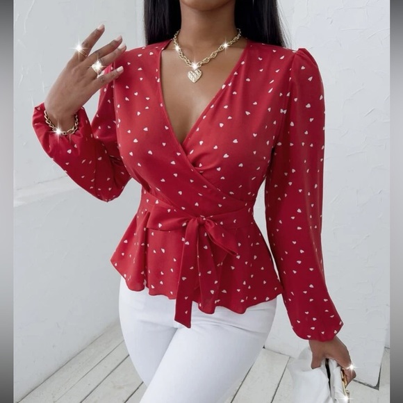 Hearts print belted peplum blouse - Picture 12 of 16